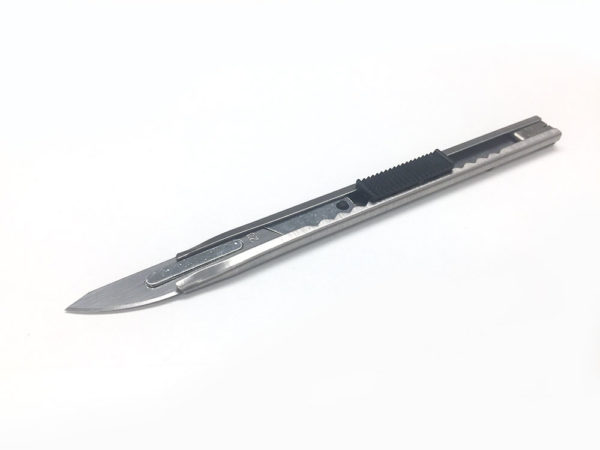 Knife with Curved Blade